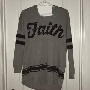 Faith Sweatshirt Top